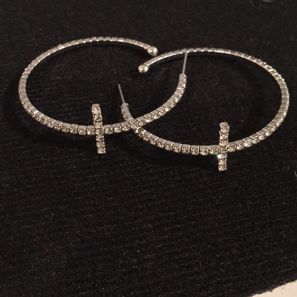 Earrings - Picture 2 of 2